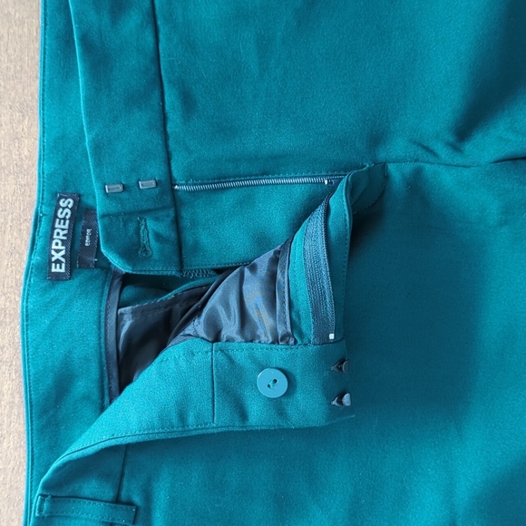 Express green pants, size 10 - Picture 2 of 5